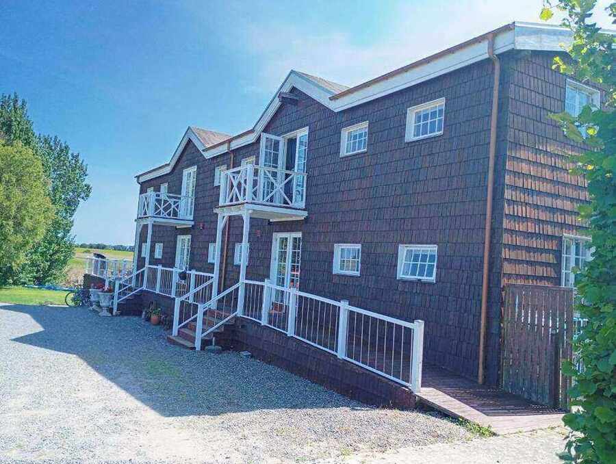 Stege Nor Hotel exterior overlooking the lake on Møn